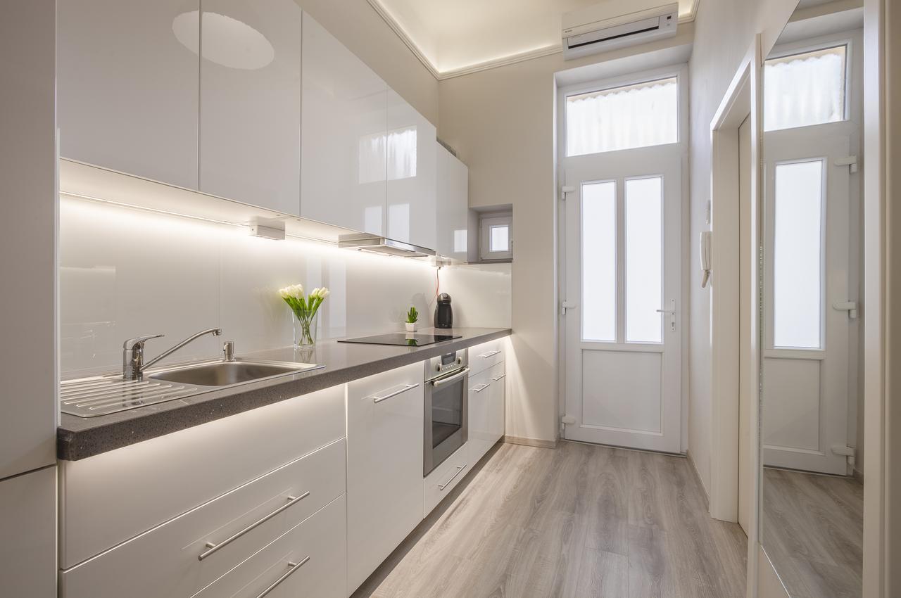 Kings Cross Apartment ブダペスト エクステリア 写真